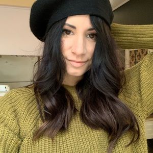 Meet your Posher, Kayla